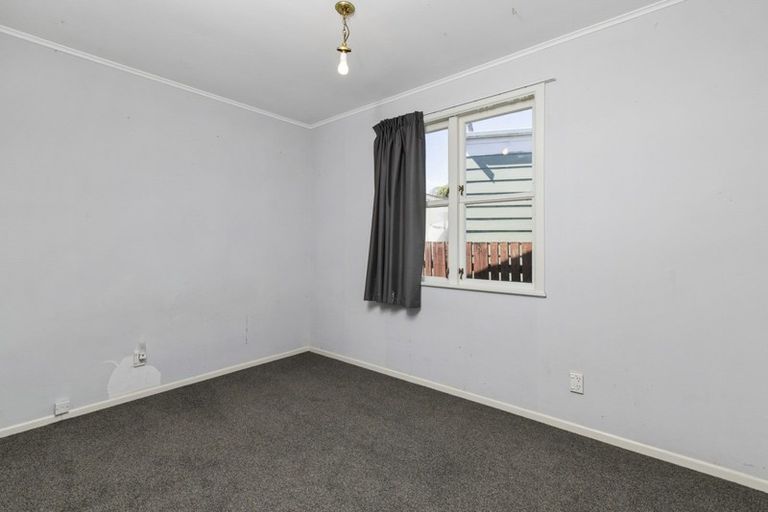 Photo of property in 73 Dunlop Road, Te Puke, 3119