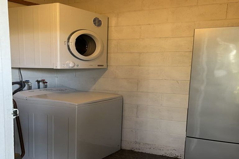 Photo of property in 22 Crieff Street, Northland, Wellington, 6012