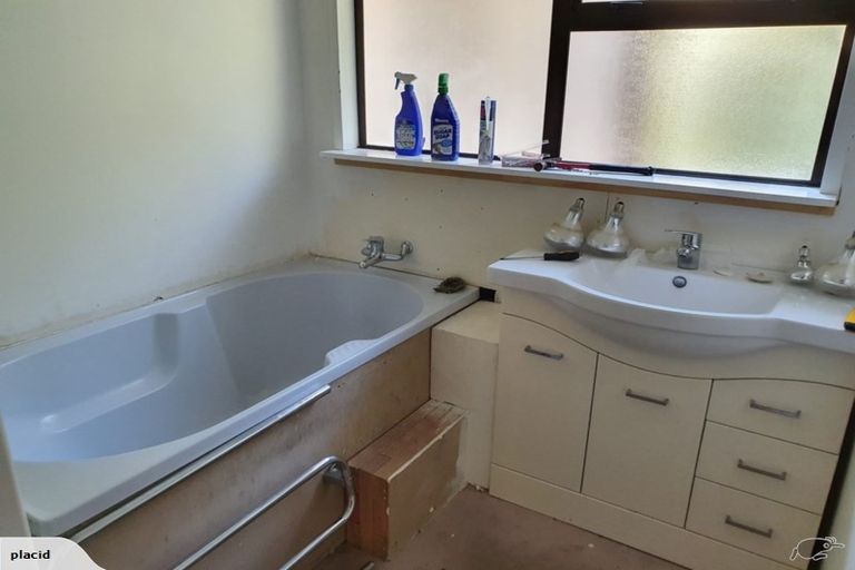 Photo of property in 23 Holland Street, Wainuiomata, Lower Hutt, 5014