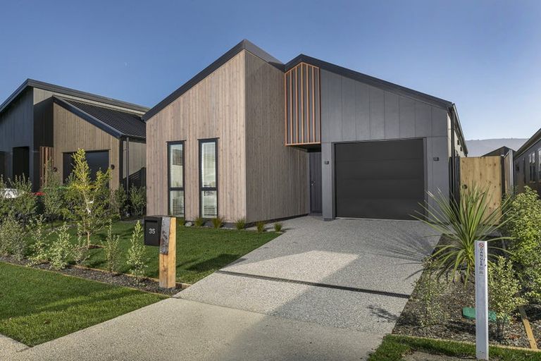 Photo of property in 35 Vintage Street, Cromwell, 9310
