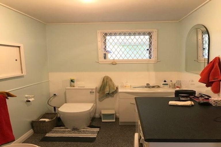 Photo of property in 75a Todman Street, Brooklyn, Wellington, 6021