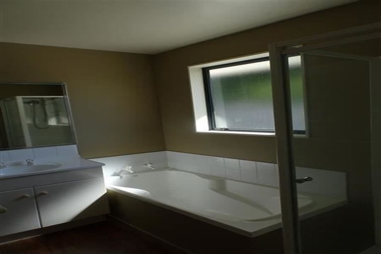 Photo of property in 26 John Street, Rolleston, 7614