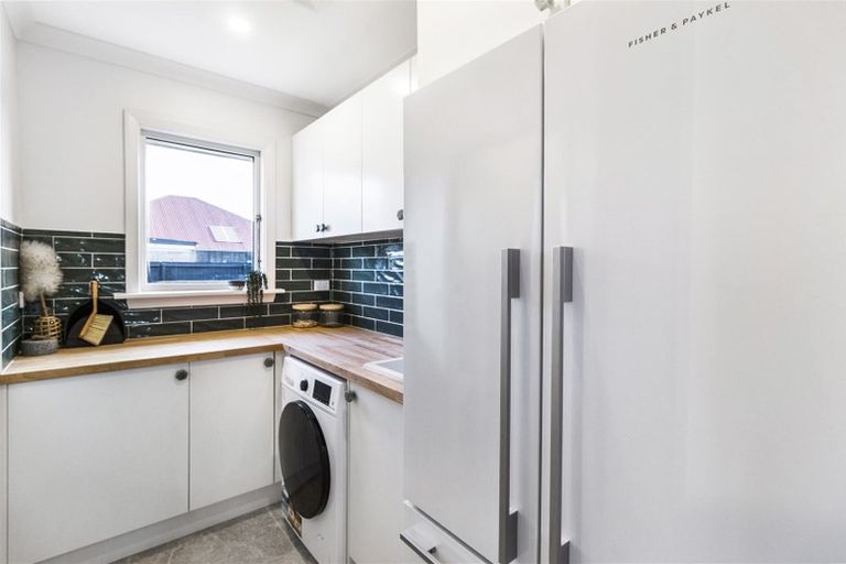 Photo of property in 98 Amyes Road, Hornby, Christchurch, 8042