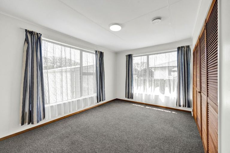 Photo of property in 9 Arawa Street, Welbourn, New Plymouth, 4312