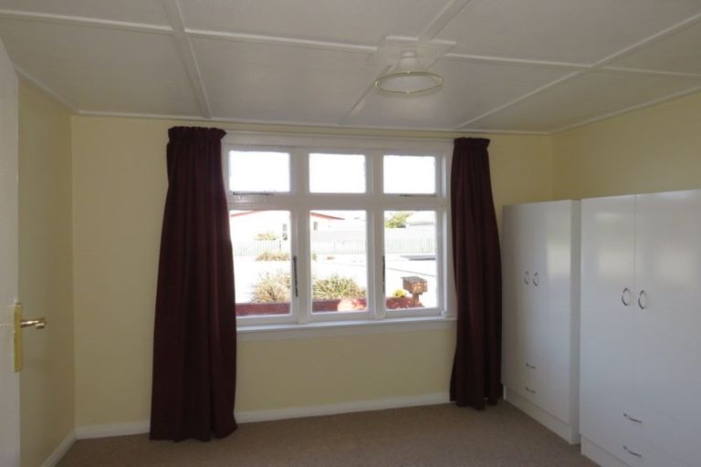 Photo of property in 67 Derby Street, Westport, 7825