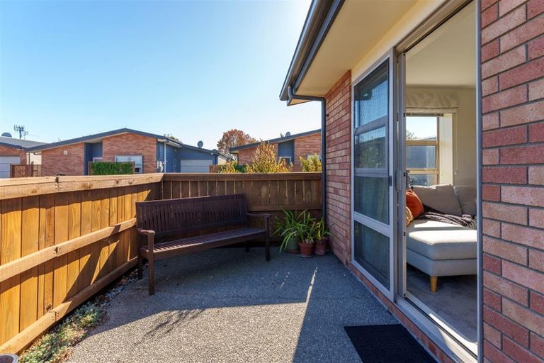 Photo of property in 28/56 Gladson Avenue, Sockburn, Christchurch, 8042