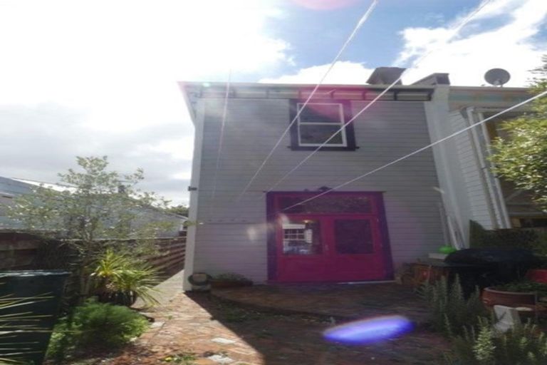 Photo of property in 36 Roy Street, Newtown, Wellington, 6021