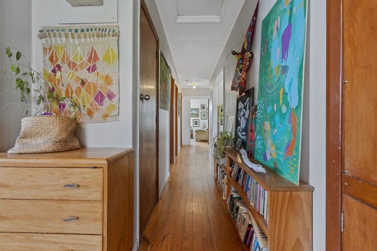 Photo of property in 21 Marama Crescent, Spotswood, New Plymouth, 4310