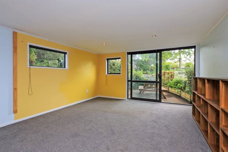 Photo of property in 21 Selwyn Road, Havelock North, 4130