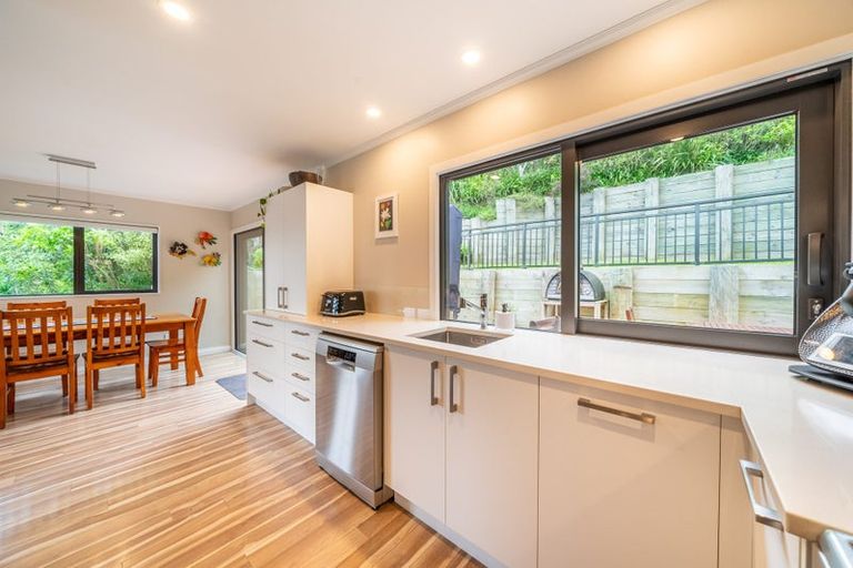 Photo of property in 2/75 Eskdale Road, Papakowhai, Porirua, 5024