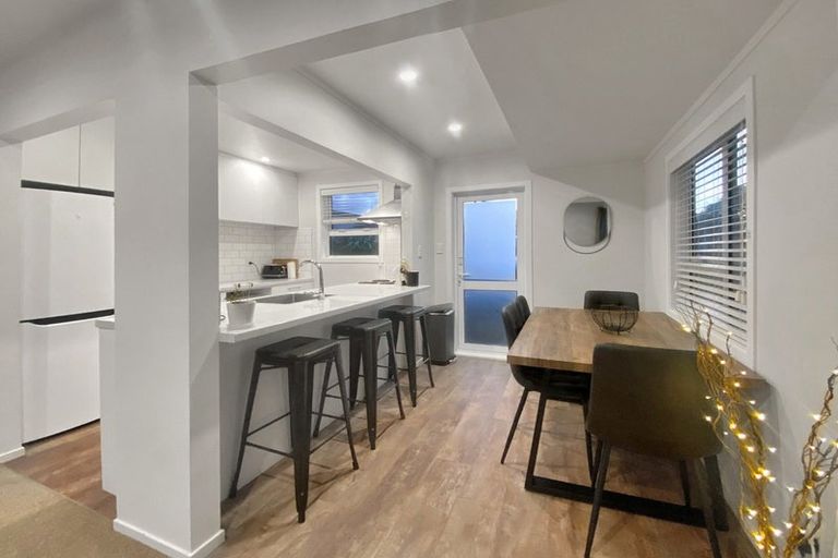 Photo of property in 12 Glen Alton Avenue, Paparangi, Wellington, 6037