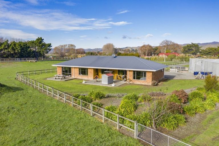 Photo of property in 325 Swamp Road, Dillons Point, Blenheim, 7273