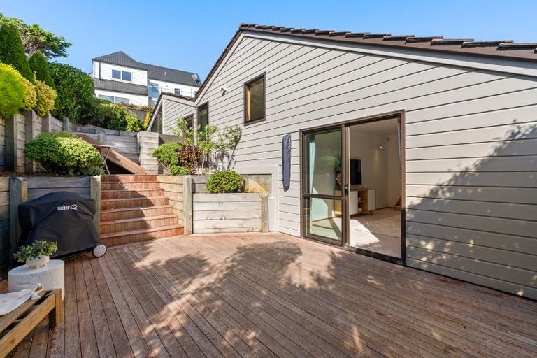 Photo of property in 15 Indira Place, Khandallah, Wellington, 6035