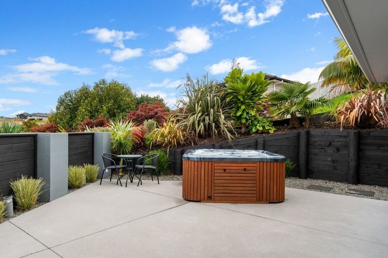Photo of property in 15 Bryan Gallagher Place, Welcome Bay, Tauranga, 3175