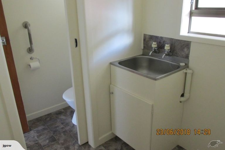 Photo of property in 8a Ford Avenue, Te Kamo, Kamo, 0112