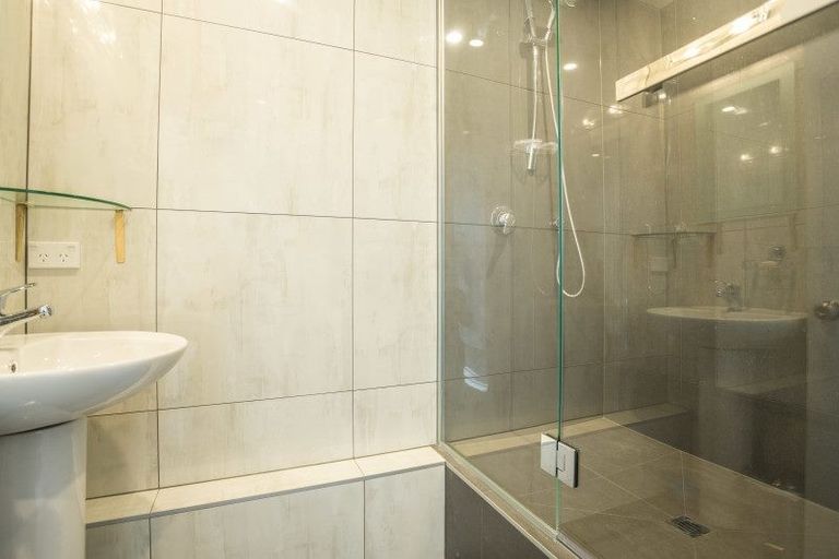 Photo of property in 17h Albert Street, Palmerston North, 4414