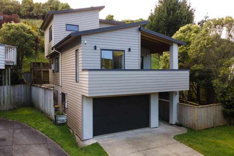 Photo of property in 11a Mauldeth Terrace, Churton Park, Wellington, 6037