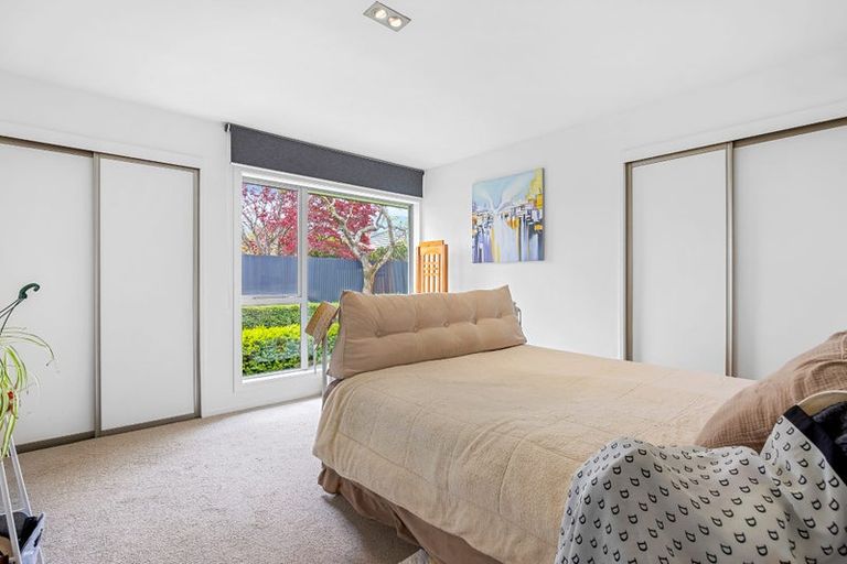 Photo of property in 1/195b Wairakei Road, Bryndwr, Christchurch, 8053