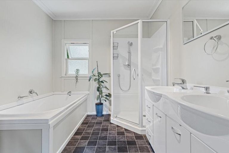 Photo of property in 201 Belcher Street, Pirongia, 3802