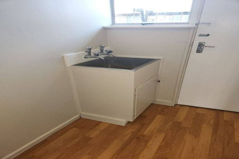 Photo of property in 4/22 Deere Avenue, Fenton Park, Rotorua, 3010