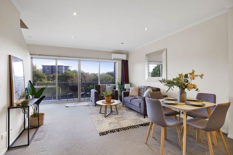 Photo of property in The Strand, 4/16 Ronald Street, Strandon, New Plymouth, 4312