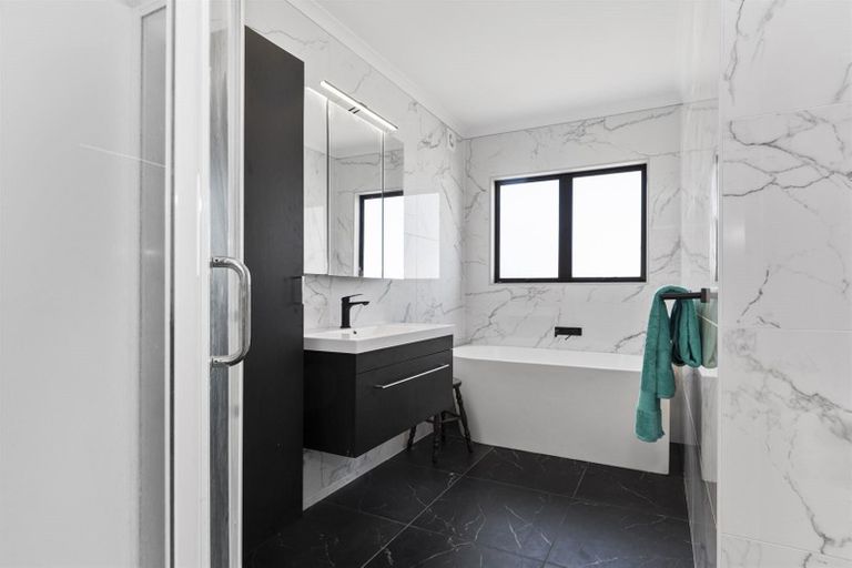 Photo of property in 16c Matai Street, Mount Maunganui, 3116