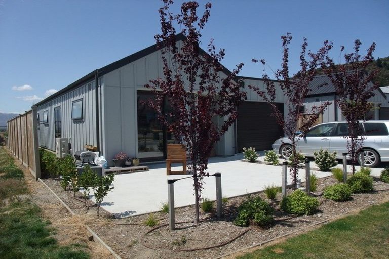 Photo of property in 34 Glen Dene Crescent, Wanaka, 9305