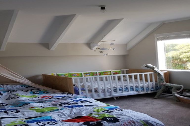 Photo of property in 50f5 Darlington Road, Miramar, Wellington, 6022