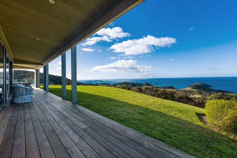 Photo of property in 68 Onekainga Rise, Whananaki, Hikurangi, 0181