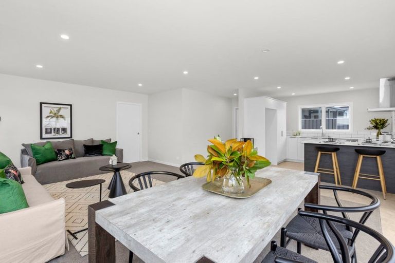 Photo of property in 3a Pembroke Street, Taradale, Napier, 4112