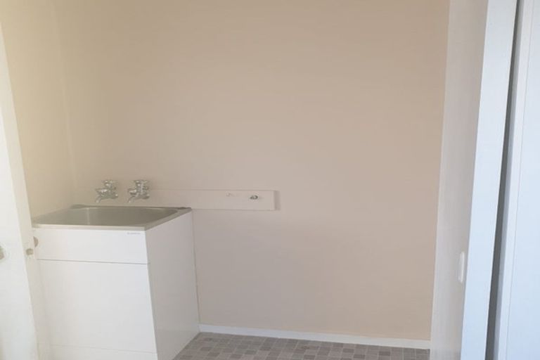 Photo of property in 14 Meachen Terrace, Waiuku, 2123