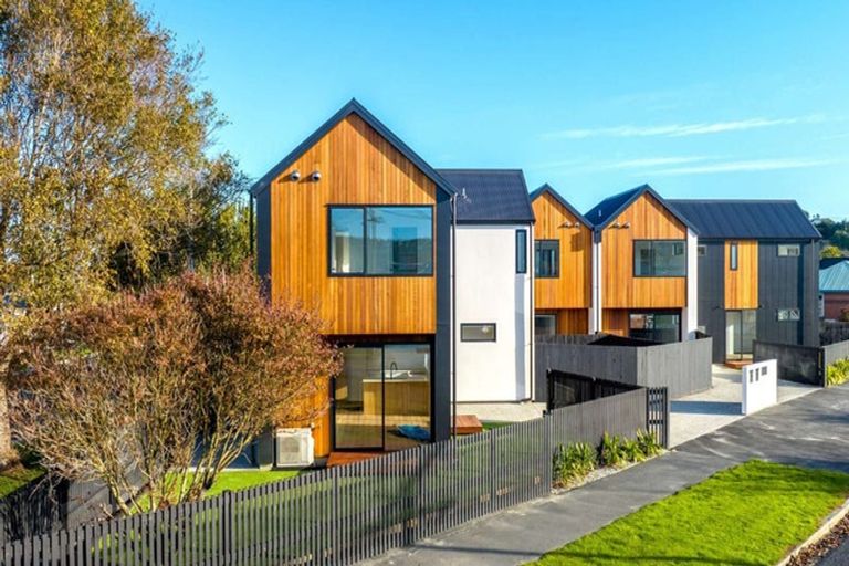 Photo of property in 30 Lochend Street, Musselburgh, Dunedin, 9013