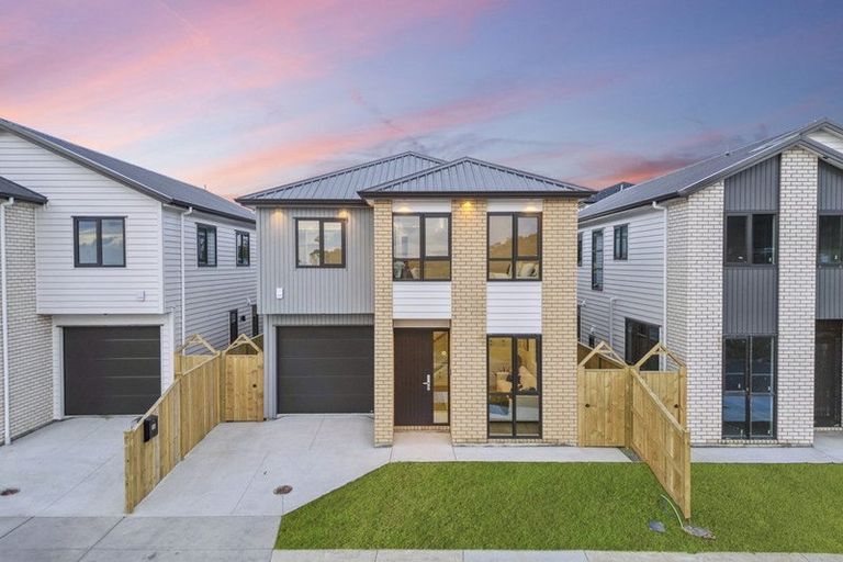 Photo of property in 38 Christella Street, Flat Bush, Auckland, 2019