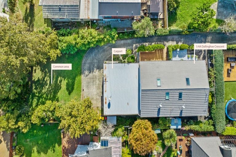 Photo of property in 1/4a Dallinghoe Crescent, Milford, Auckland, 0620