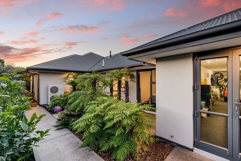 Photo of property in 6 Hazelnut Avenue, Prebbleton, 7604