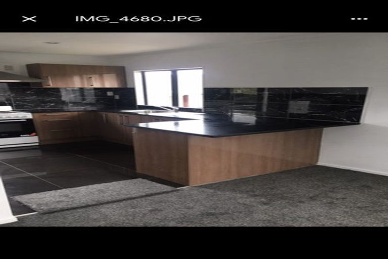 Photo of property in 5 Angelo Avenue, Howick, Auckland, 2014