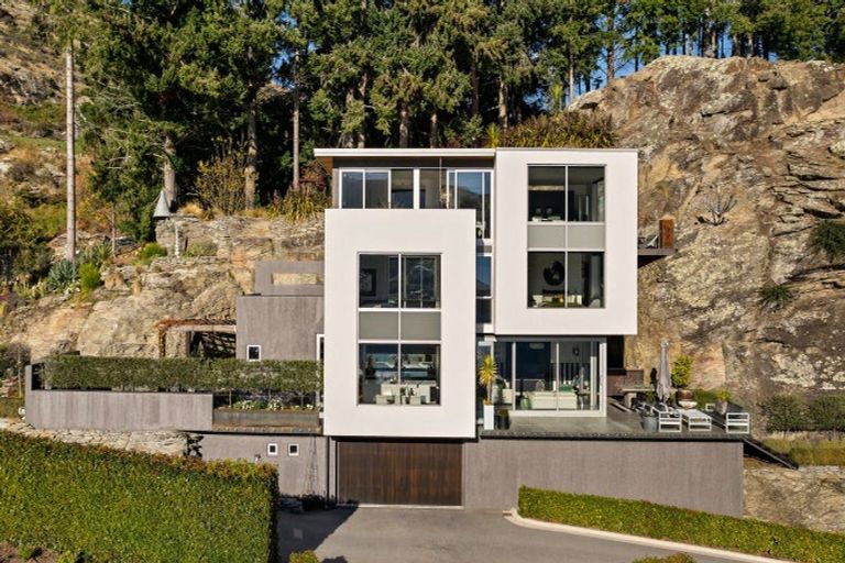 Photo of property in 292 Peninsula Road, Kawarau Falls, Queenstown, 9300