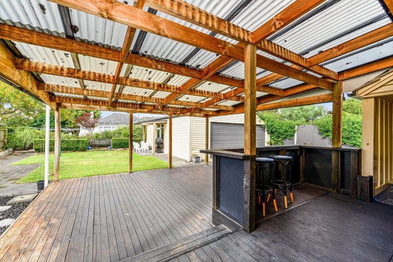 Photo of property in 7 Armitage Place, Fairfield, Hamilton, 3214