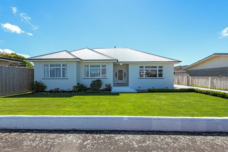 Photo of property in 85 Chelwood Street, Takaro, Palmerston North, 4412