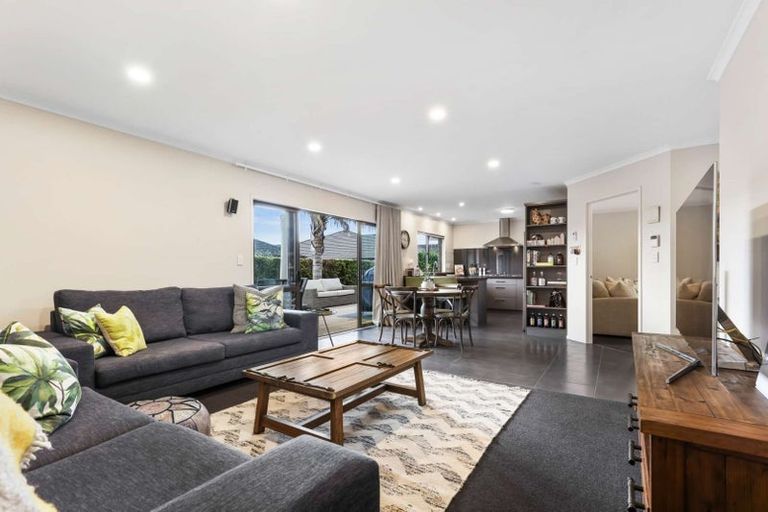 Photo of property in 123 Saint James Drive, Huntington, Hamilton, 3210