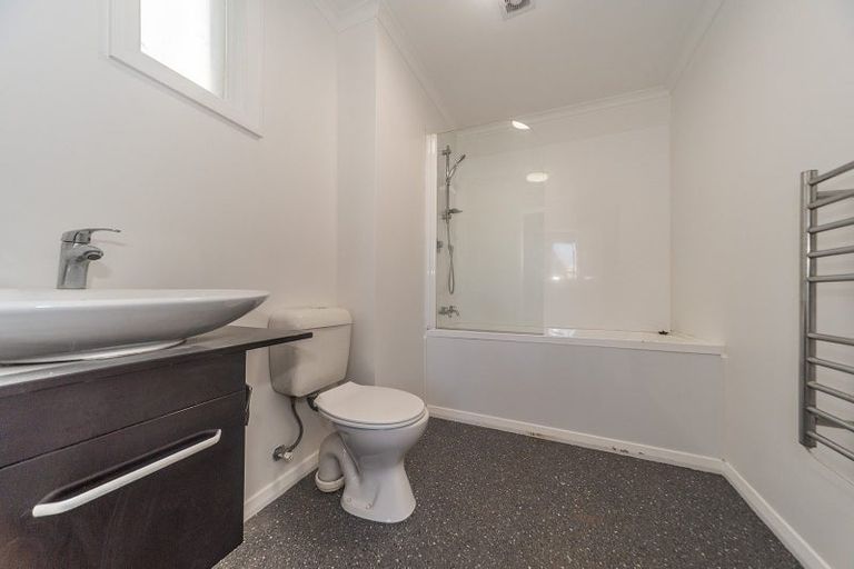 Photo of property in 307 Adelaide Road, Newtown, Wellington, 6021