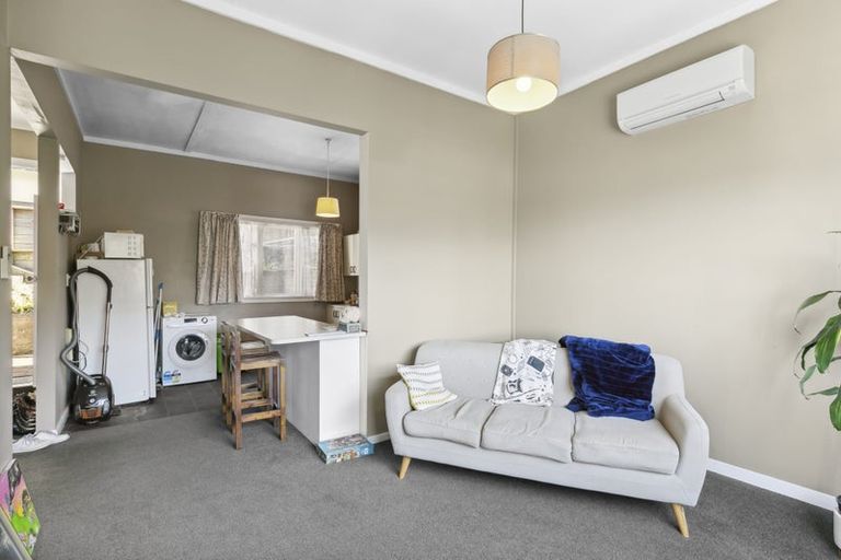 Photo of property in 5 Hadfield Terrace, Kelburn, Wellington, 6012