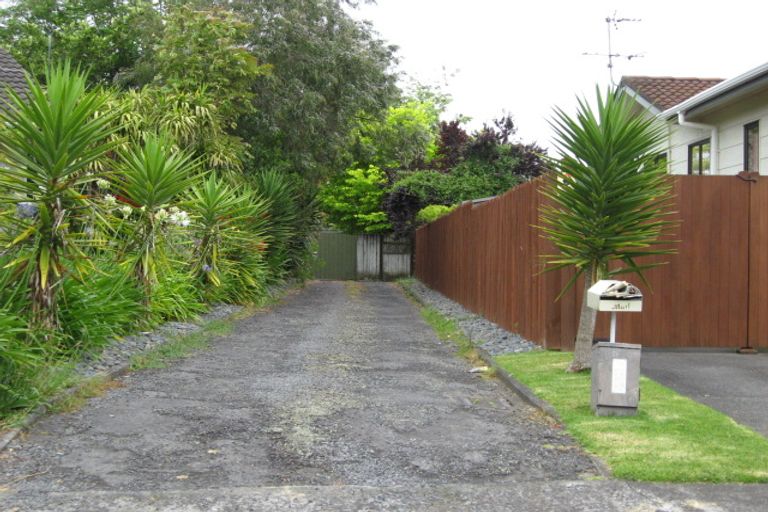 Photo of property in 7 Nadine Place, Mangere Bridge, Auckland, 2022