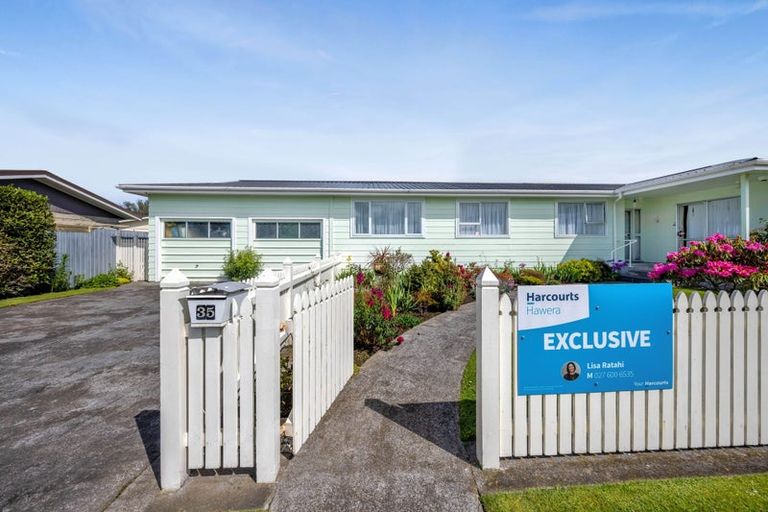 Photo of property in 35 Murdoch Street, Hawera, 4610