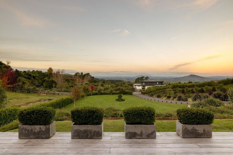 Photo of property in 6 Tiwarawara Lane, Puketotara, Te Awamutu, 3876