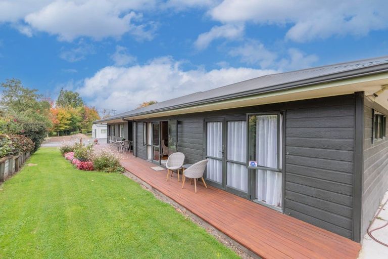 Photo of property in 2 Petersen Place, Waipukurau, 4200