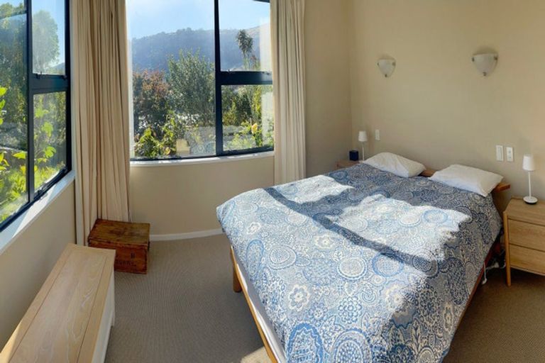 Photo of property in 9 Flinders Road, Heathcote Valley, Christchurch, 8022