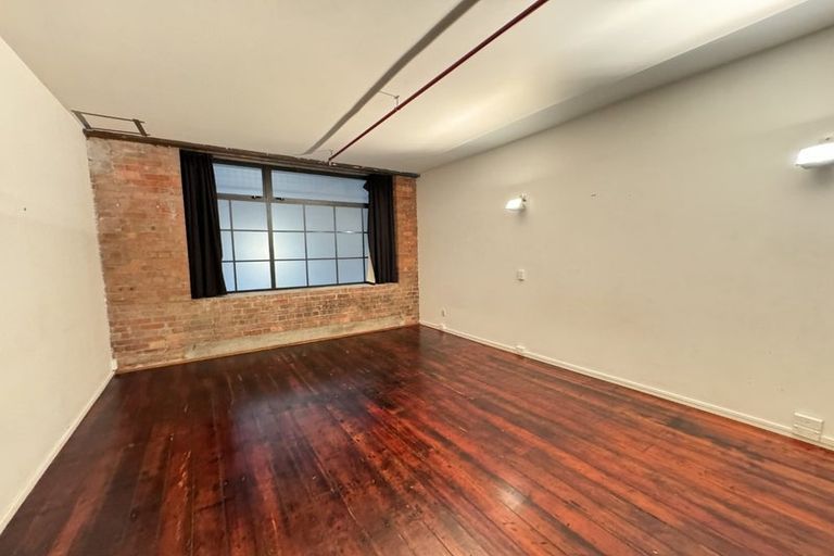 Photo of property in 3/20 Egmont Street, Te Aro, Wellington, 6011