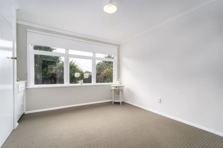 Photo of property in 190 High Street South, Carterton, 5713