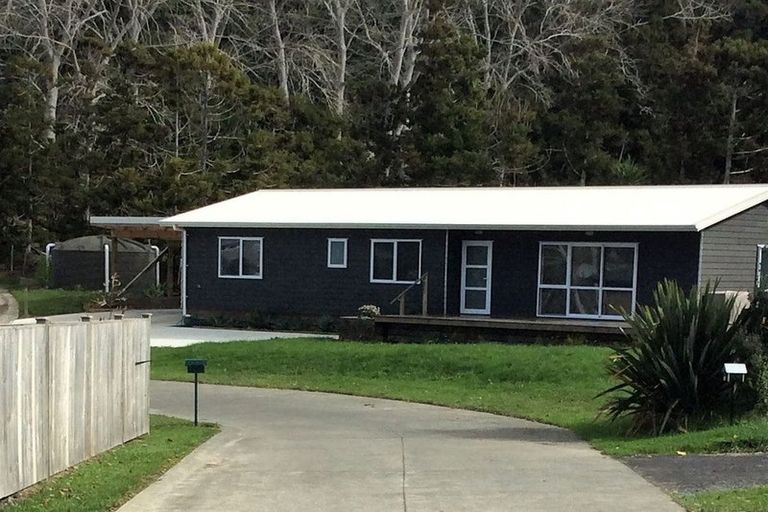 Photo of property in 6 Wharuka Glade, Mangawhai, 0505